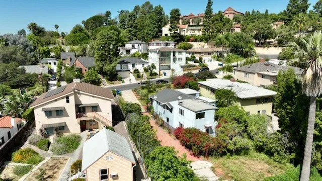 Additional image 79 of 3036 Surry Street, Los Angeles, CA 90027