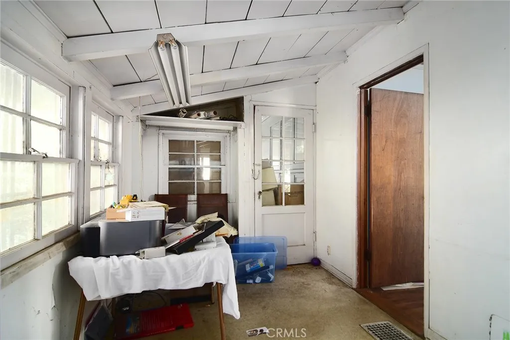 Additional image 22 of 3036 Surry Street, Los Angeles, CA 90027