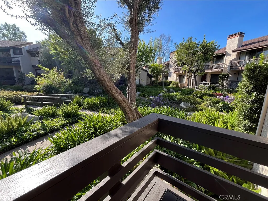 Additional image 13 of 21801 Burbank Blvd Unit 83, Woodland Hills, CA 91367