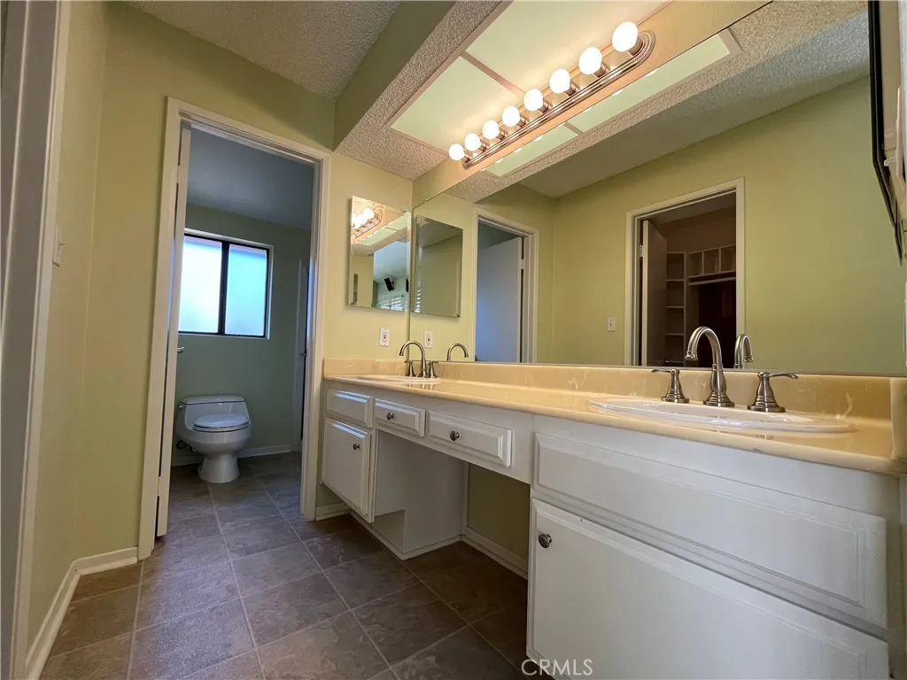 Additional image 19 of 21801 Burbank Blvd Unit 83, Woodland Hills, CA 91367