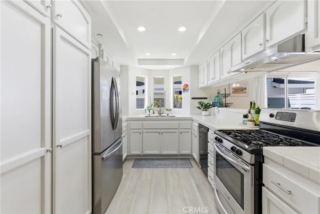 Additional image 43 of 19116 Queensport Lane Unit E, Huntington Beach, CA 92646