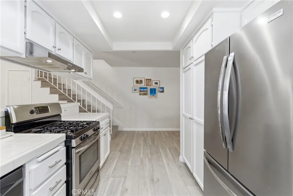 Additional image 14 of 19116 Queensport Lane Unit E, Huntington Beach, CA 92646