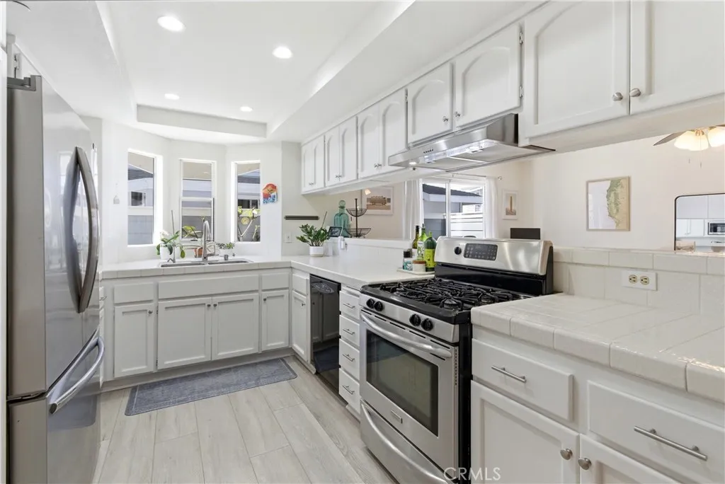 Additional image 42 of 19116 Queensport Lane Unit E, Huntington Beach, CA 92646