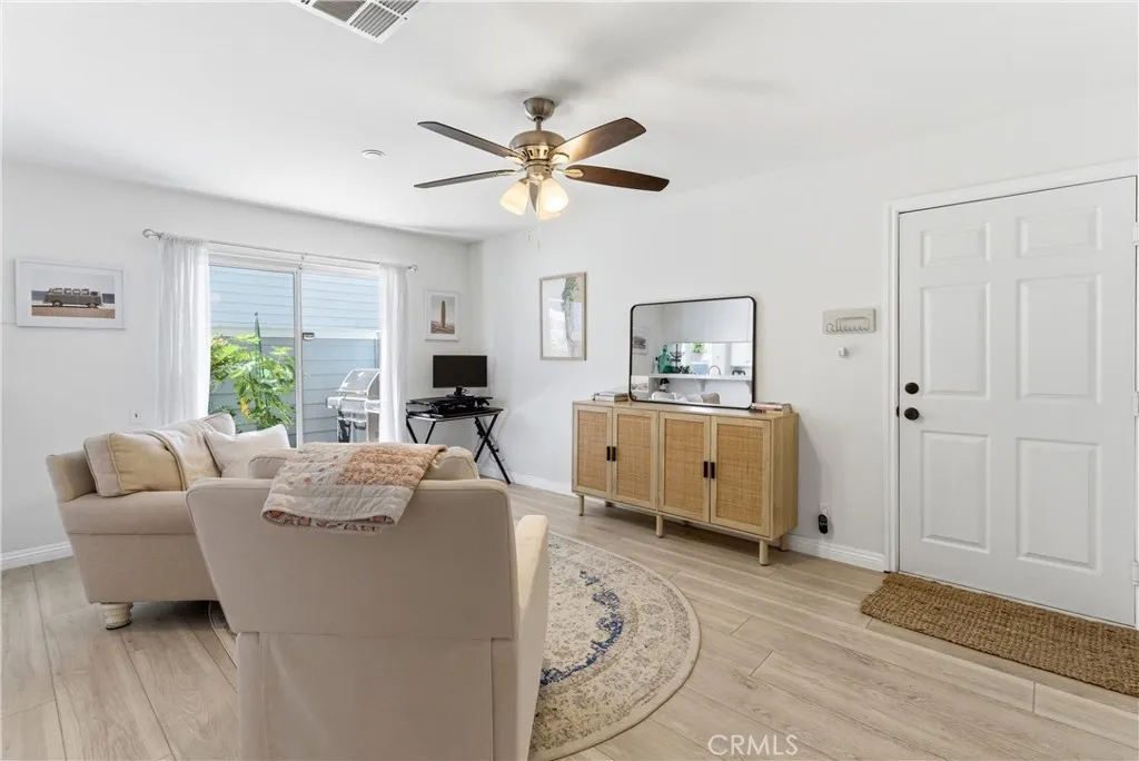 Additional image 17 of 19116 Queensport Lane Unit E, Huntington Beach, CA 92646