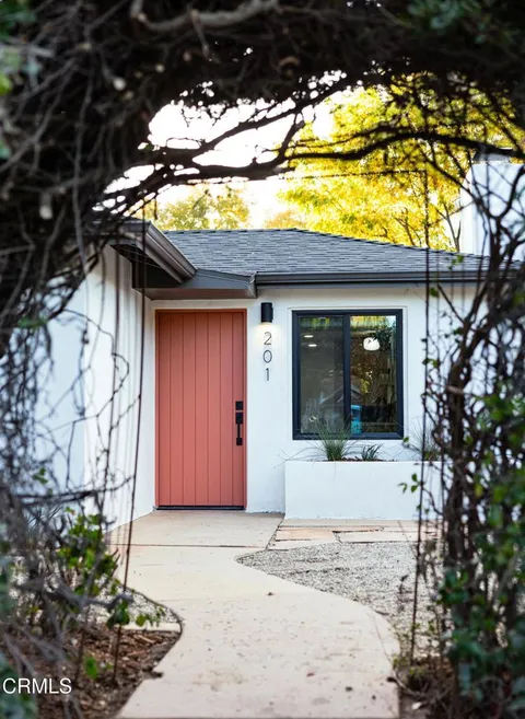 201 Fox Street, Ojai, CA MLS: V1-29384