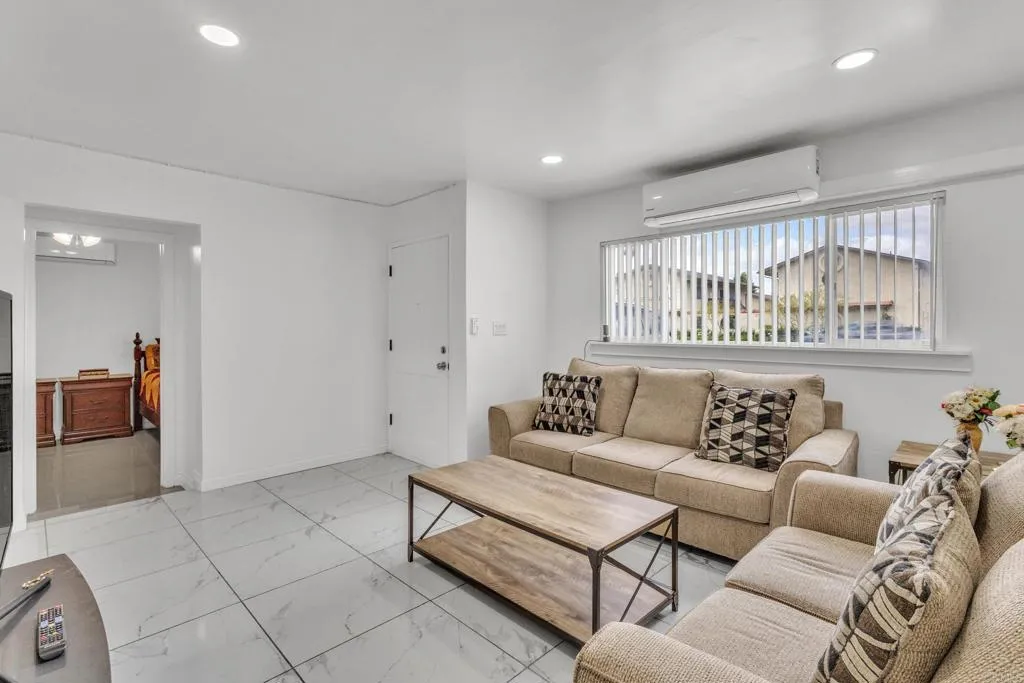 Additional image 57 of 317 W Chase Ave, El Cajon, CA 92020