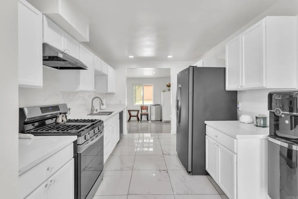 Additional image 59 of 317 W Chase Ave, El Cajon, CA 92020
