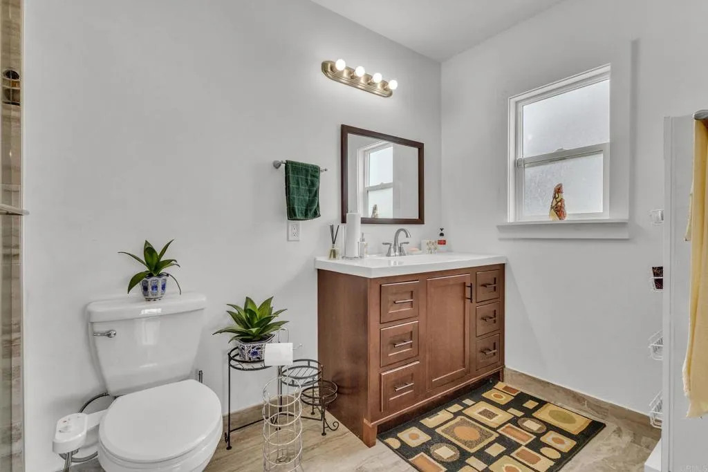 Additional image 68 of 317 W Chase Ave, El Cajon, CA 92020