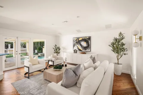 1843 Seadrift Drive, Corona Del Mar, CA MLS: NP25053427
