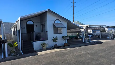521 Orange Ave #152, Chula Vista, CA MLS: PTP2407585