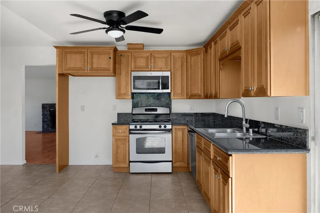 Additional image 64 of 989 Oakdale, Corona, CA 92878