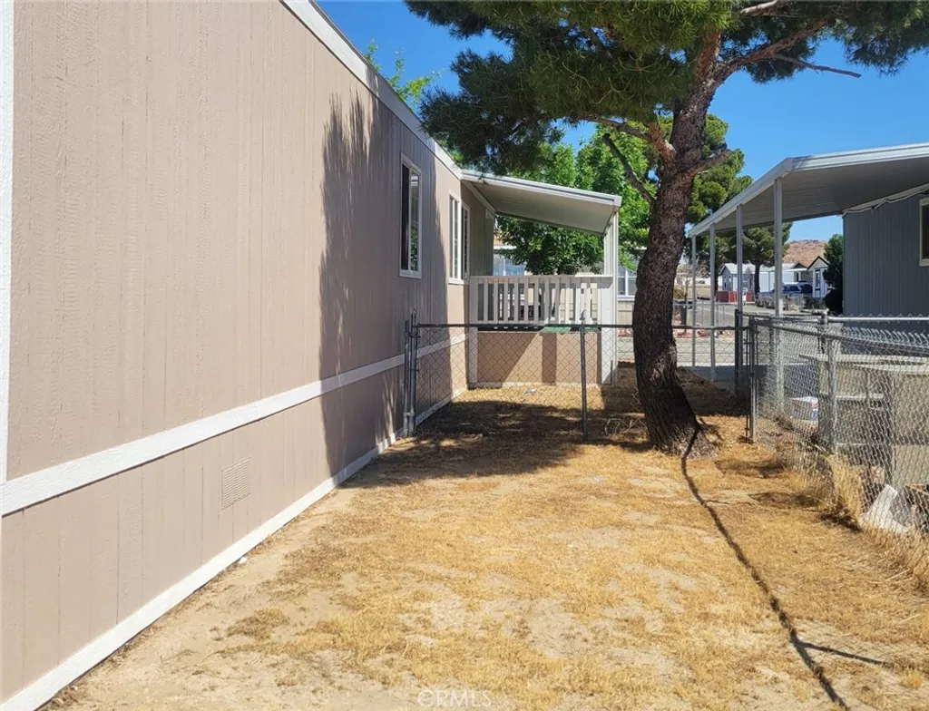 Additional image 31 of 3303 Sierra Highway Unit 66, Rosamond, CA 93560