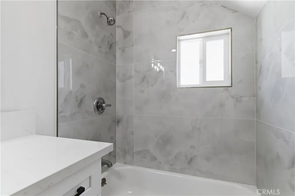 Additional image 93 of 3972 Hubert Avenue, Los Angeles, CA 90008