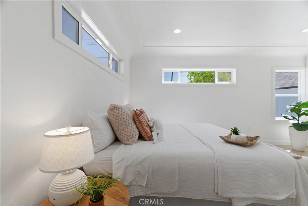 Additional image 112 of 3972 Hubert Avenue, Los Angeles, CA 90008