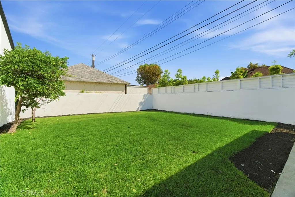 Additional image 40 of 3972 Hubert Avenue, Los Angeles, CA 90008