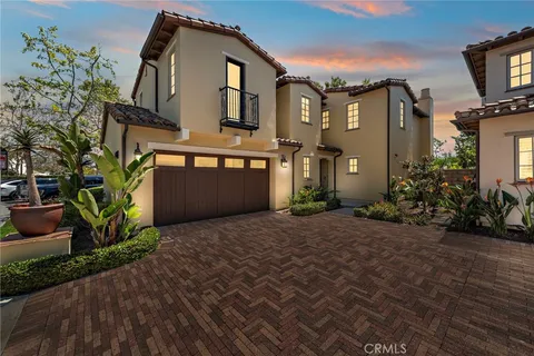 207 Via Galicia, San Clemente, CA 92672 - MLS#: OC25095973