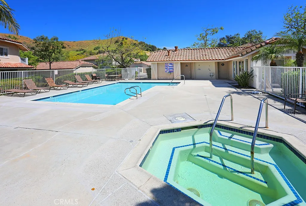 19801 Meadow Ridge Dr Unit 38, Trabuco Canyon, CA 92679
