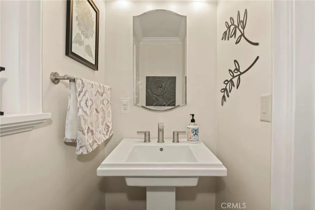 Additional image 58 of 5640 E Deborah St, Long Beach, CA 90815