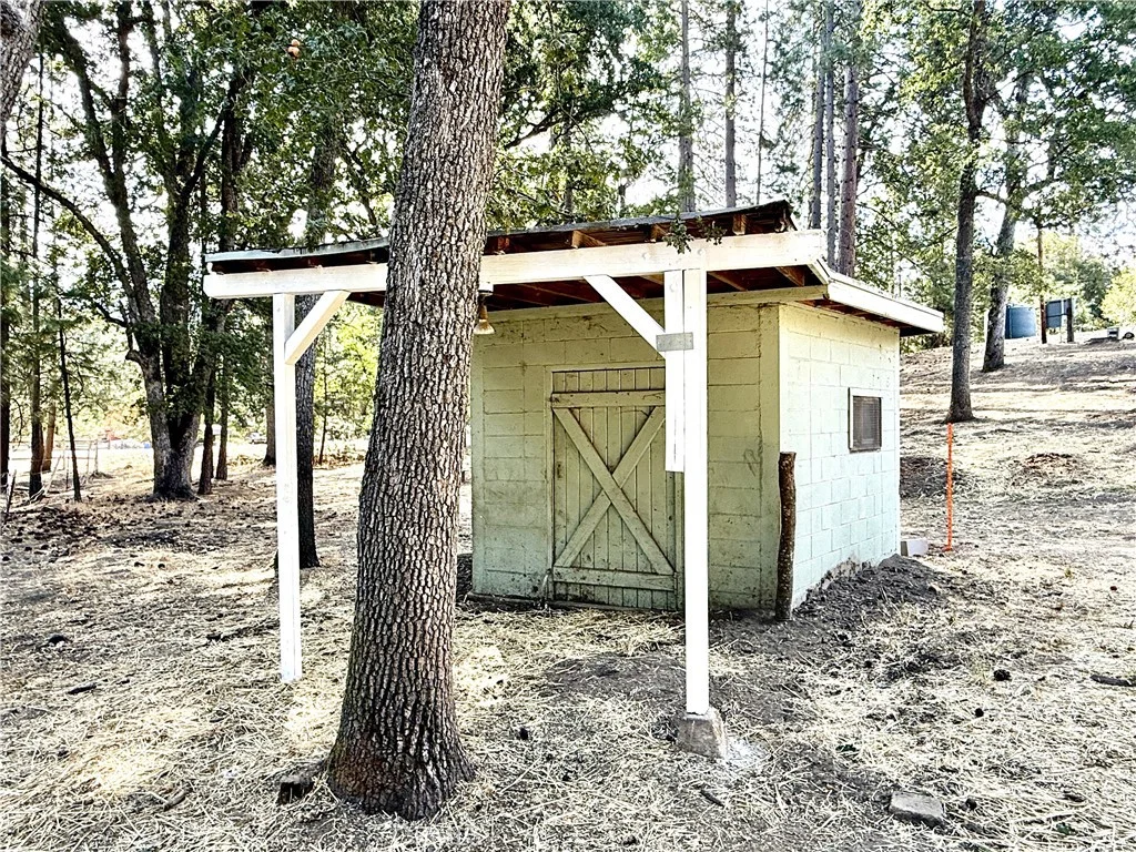 5919 Evergreen Ln, Mariposa, CA 95338