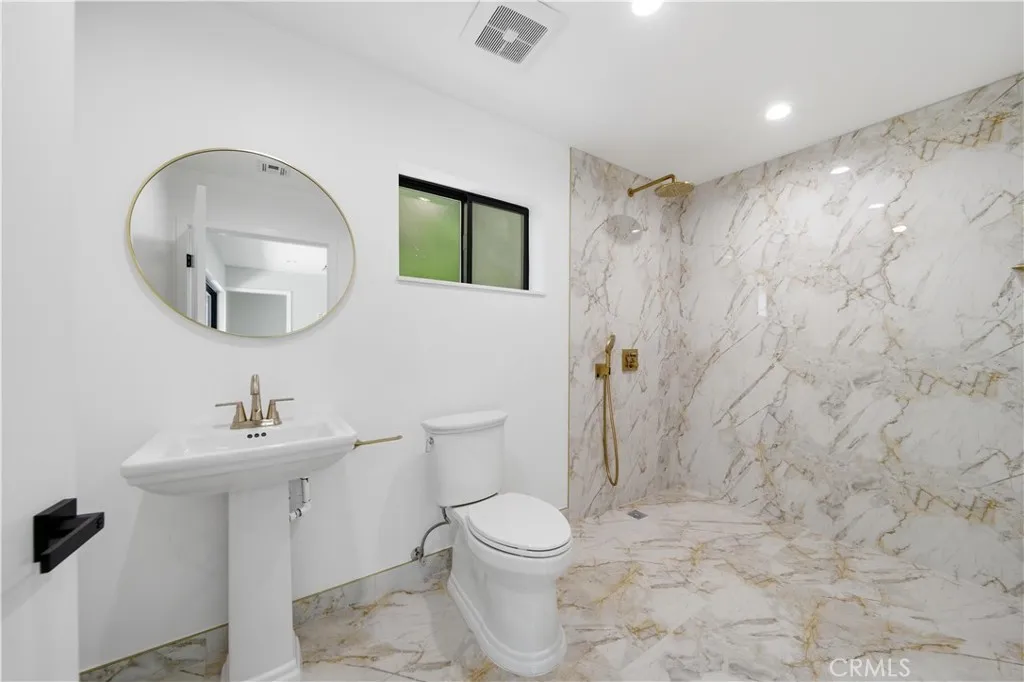 Additional image 94 of 8542 De Celis Pl, North Hills, CA 91343