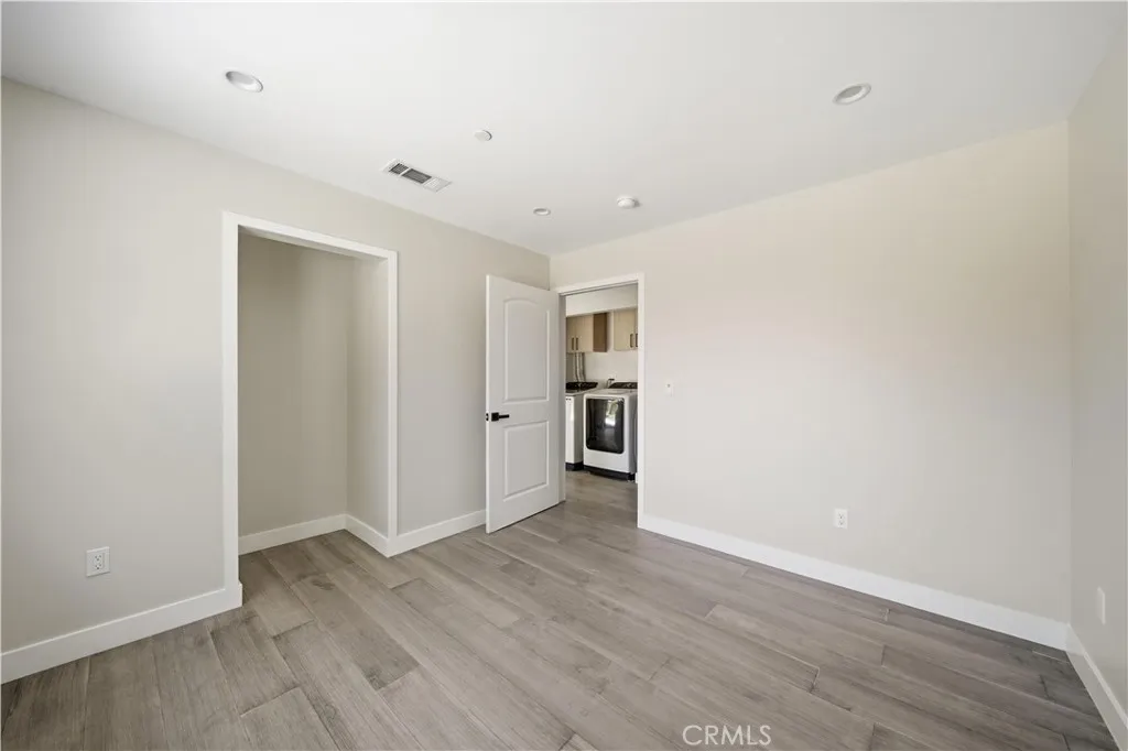 Additional image 40 of 8542 De Celis Pl, North Hills, CA 91343