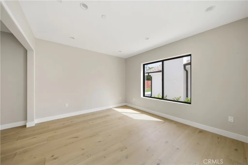 Additional image 76 of 8542 De Celis Pl, North Hills, CA 91343