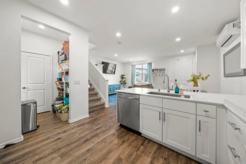 Additional image 14 of 936 Cooper Place, San Diego, CA 92102