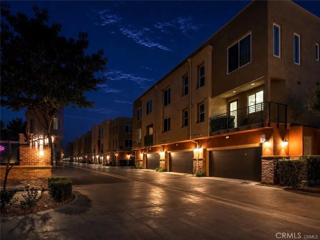 422 W Route 66 #47, Glendora, CA 91740
