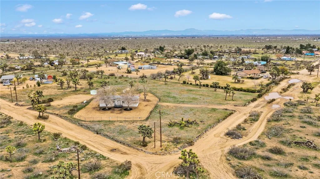 Additional image 70 of 6450 Maricopa Road, Phelan, CA 92371