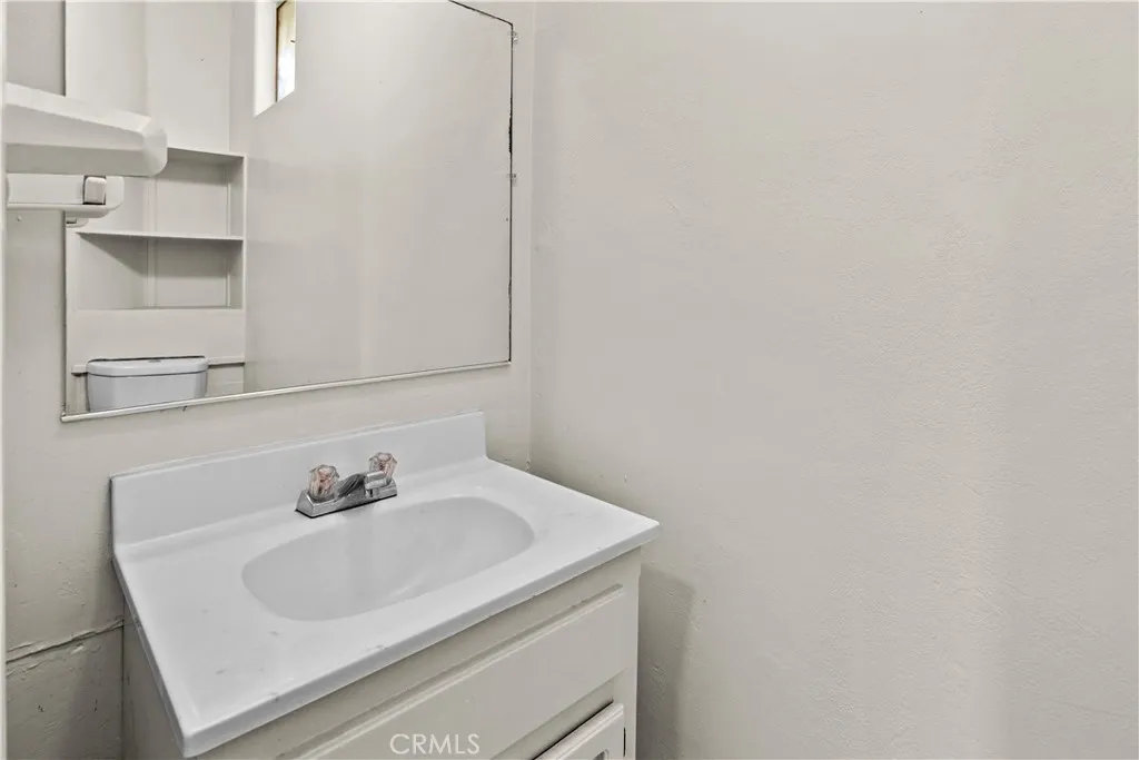 Additional image 46 of 1893 Flower St, Bakersfield, CA 93305