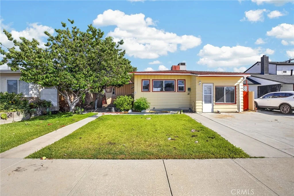 10923 Belcher St, Norwalk, CA 90650 photo 2