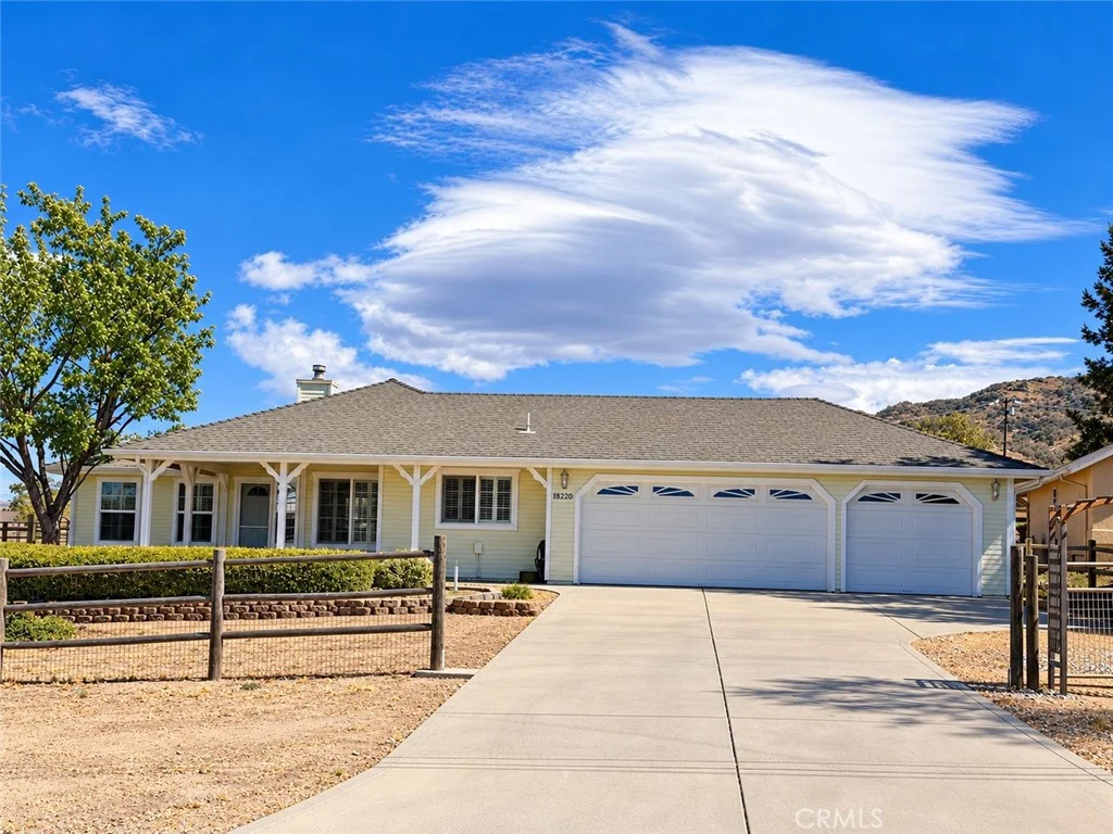 18220 Bowie St, Tehachapi, CA 93561