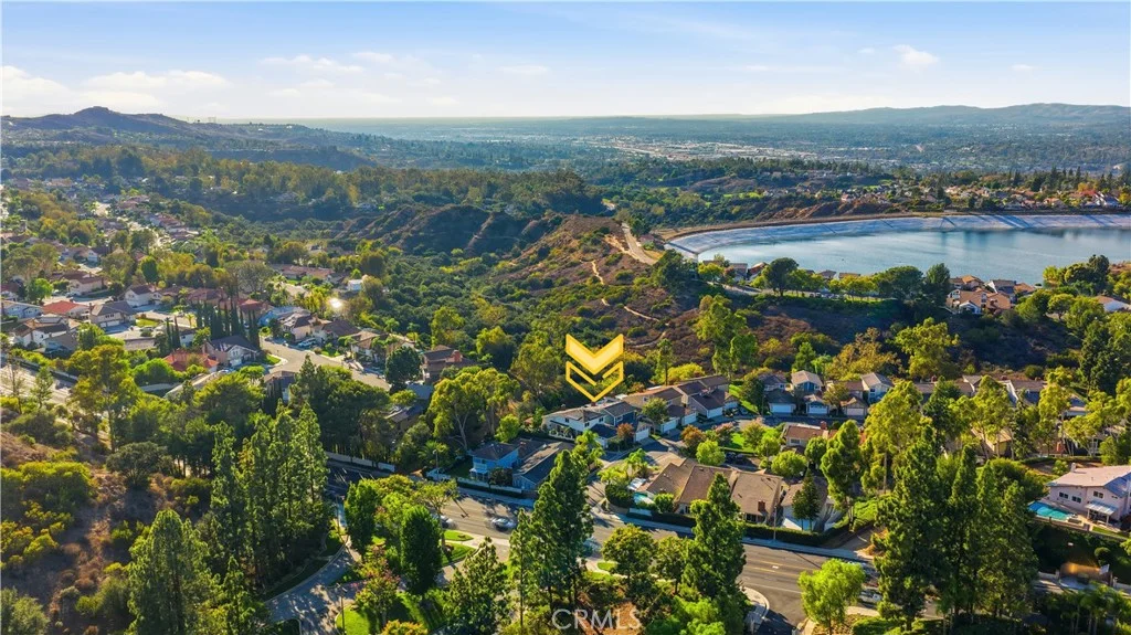 991 S Park Rim Circle, Anaheim Hills, CA 92807
