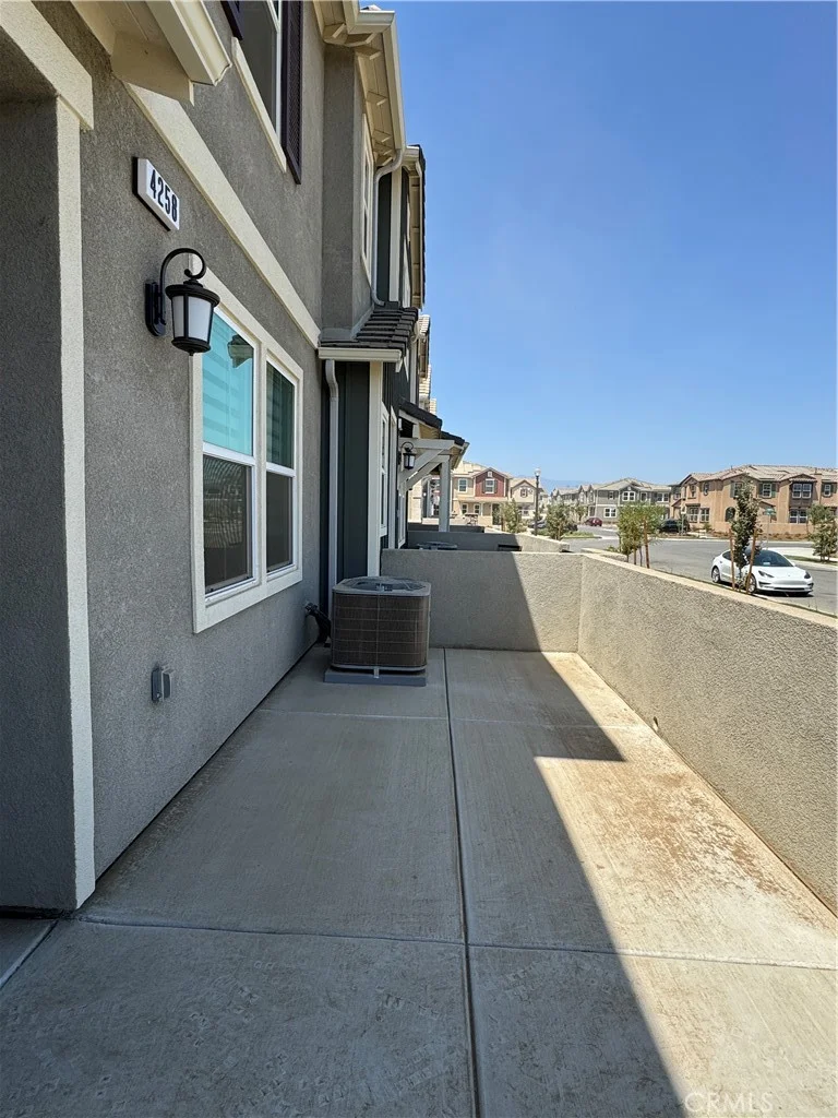 4258 S Laguna Ave, Ontario, CA 91761