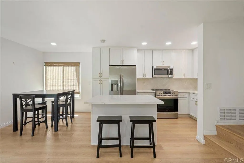 Additional image 8 of 13772 Via Rimini, San Diego, CA 92129