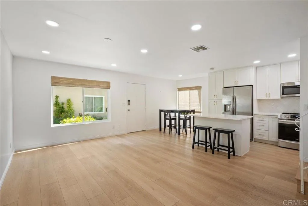 Additional image 38 of 13772 Via Rimini, San Diego, CA 92129