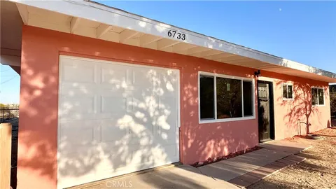 6733 Saladin Avenue, 29 Palms, CA MLS: SB25055484