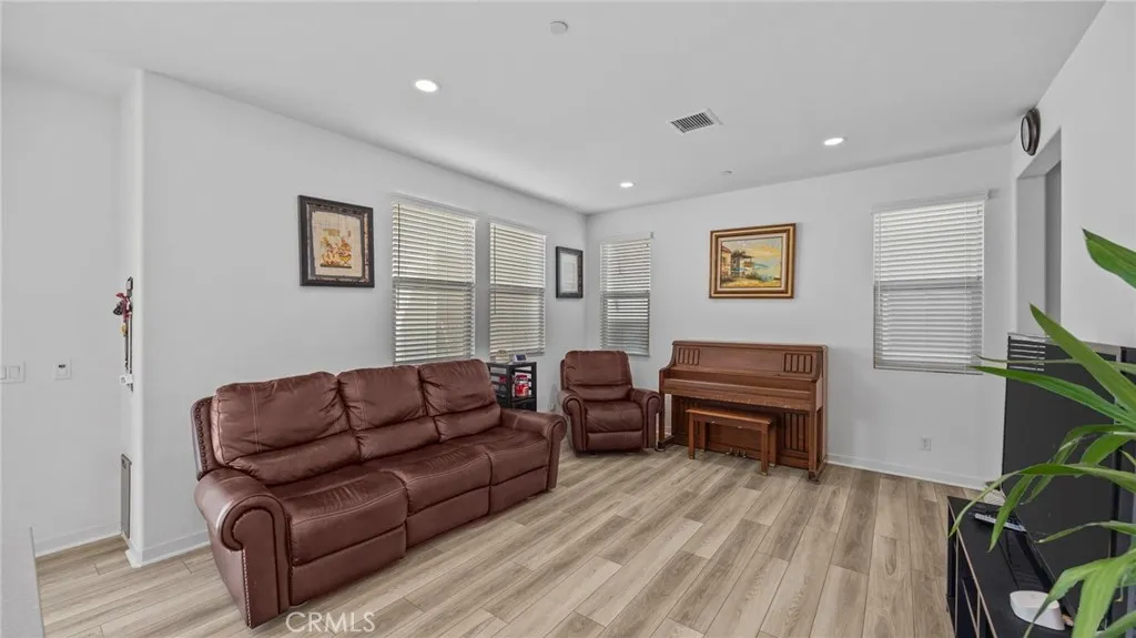 Additional image 14 of 16282 Meadowhouse Avenue, Chino, CA 91708