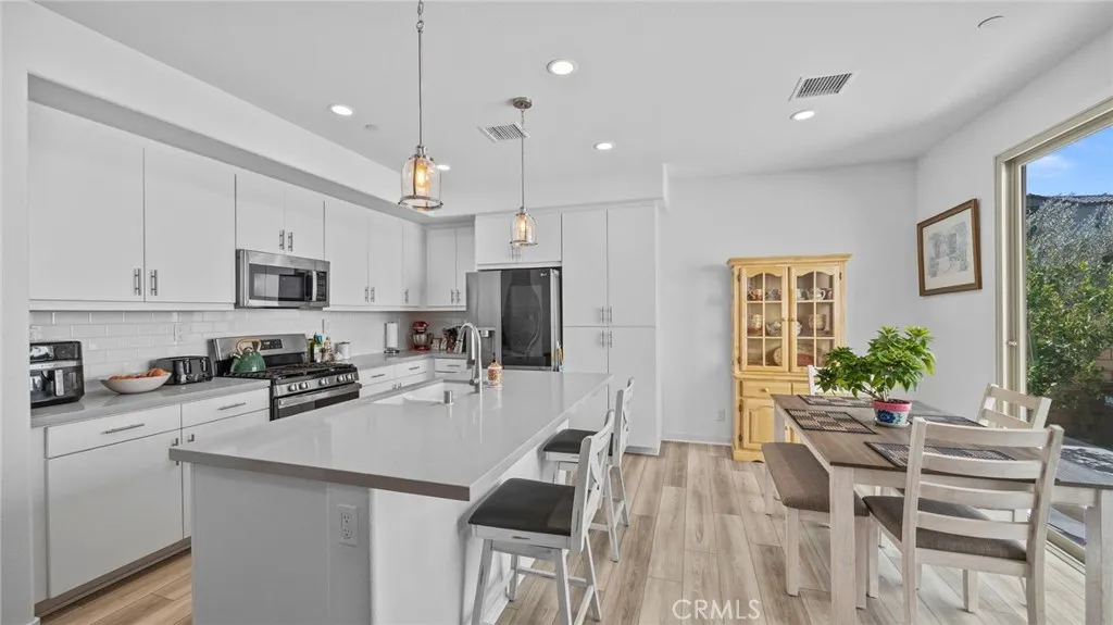 Additional image 3 of 16282 Meadowhouse Avenue, Chino, CA 91708