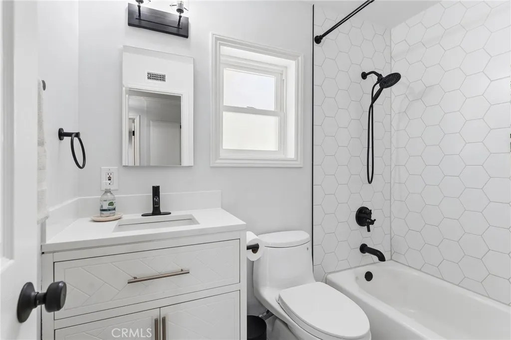Additional image 14 of 23521 Styles Street, Woodland Hills, CA 91367