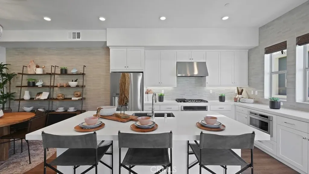 Additional image 2 of 785 Walnut Terrace, Montebello, CA 90640