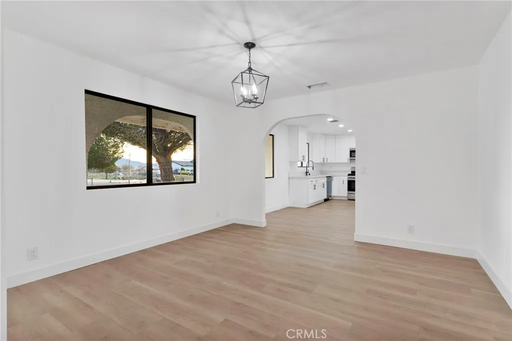 Additional image 41 of 15620 Ramona Rd, Apple Valley, CA 92307