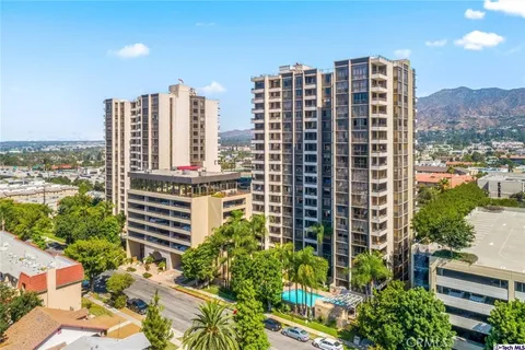 345 Pioneer Drive Unit 1201, Glendale, CA 91203 - MLS#: GD25019145