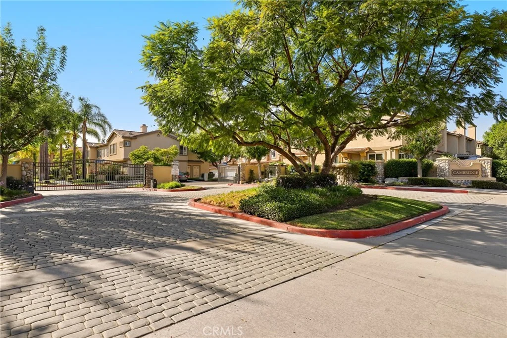 470 N Londonderry Lane Unit A, Orange, CA 92869
