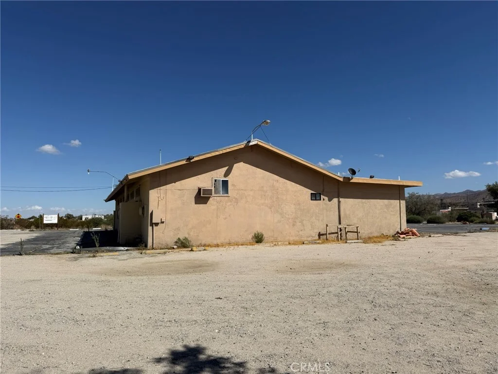 57173 Sunnyslope Dr, Yucca Valley, CA 92284