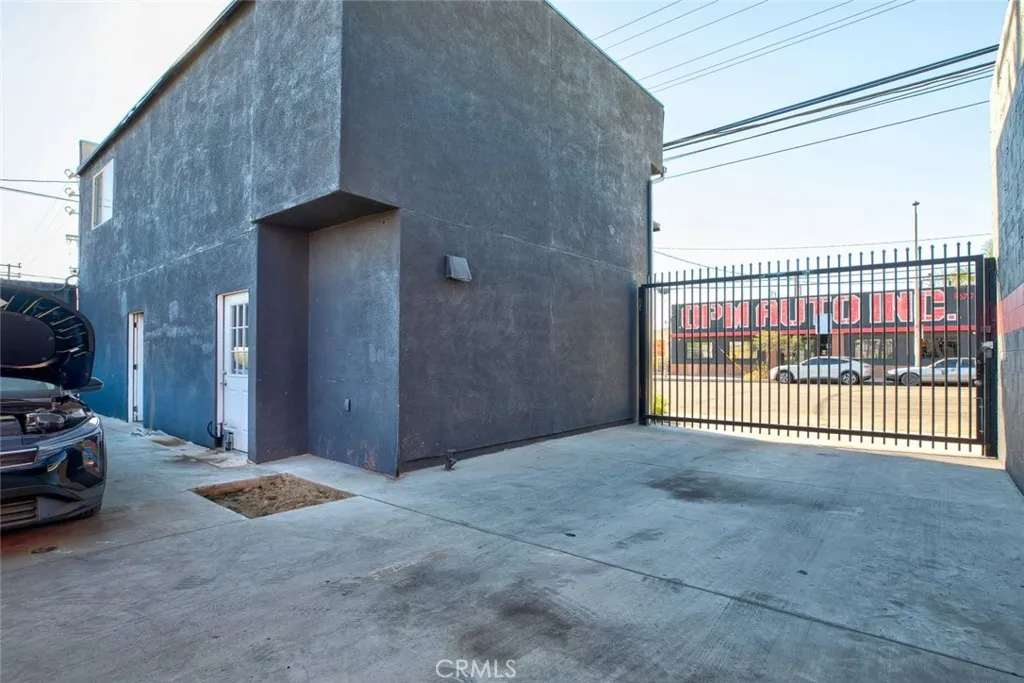 Additional image 4 of 11686 Sheldon Street, Sun Valley, CA 91352