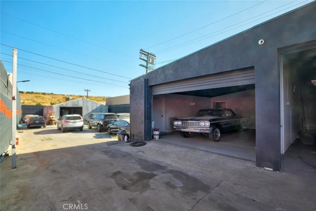 Additional image 90 of 11686 Sheldon Street, Sun Valley, CA 91352