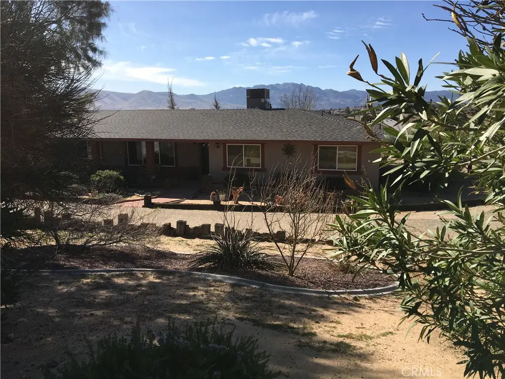 18541 Madrone Street, Hesperia, CA 92345