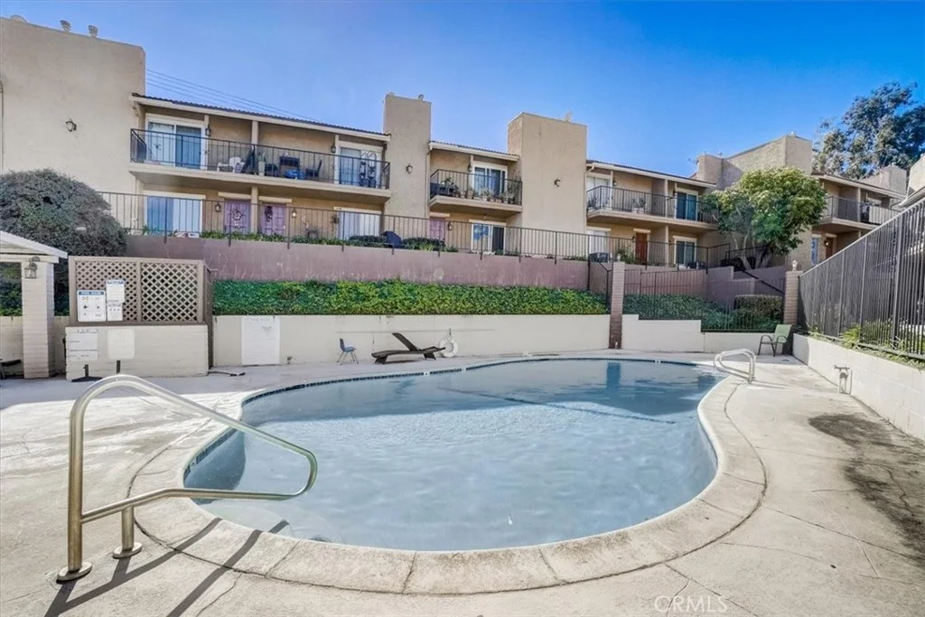 3999 E Santa Ana Canyon Rd, Anaheim, CA 92807