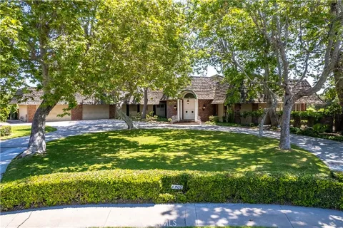 4300 Parkview Drive, Lakewood, CA 90712 - MLS#: PW25095419